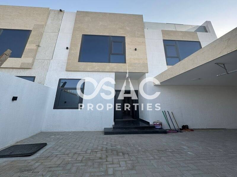 No Service Charge | Ready-To-Move| Huge Townhouse - 2
