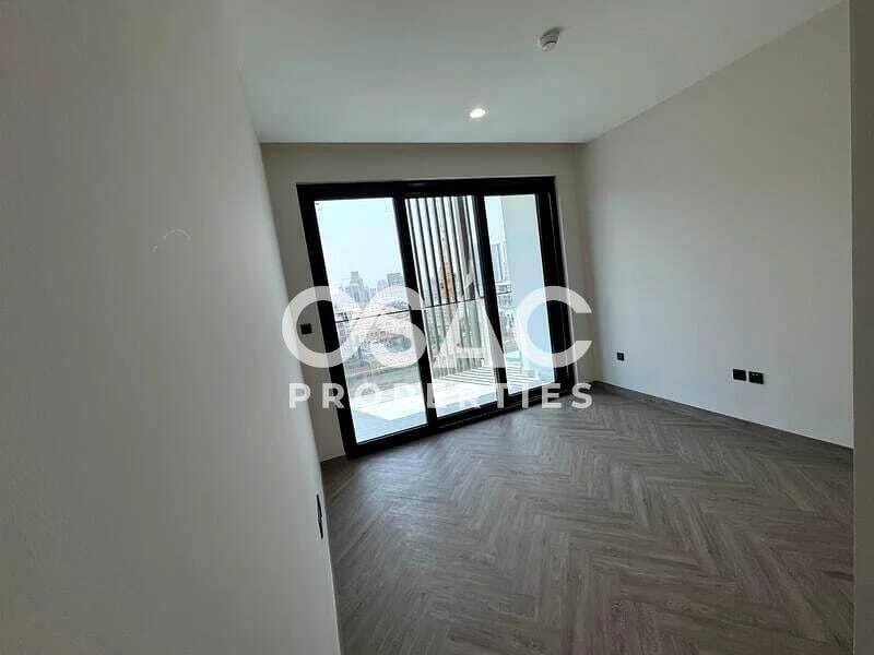 Elegant Living | Modern Apartment | Community View - 3