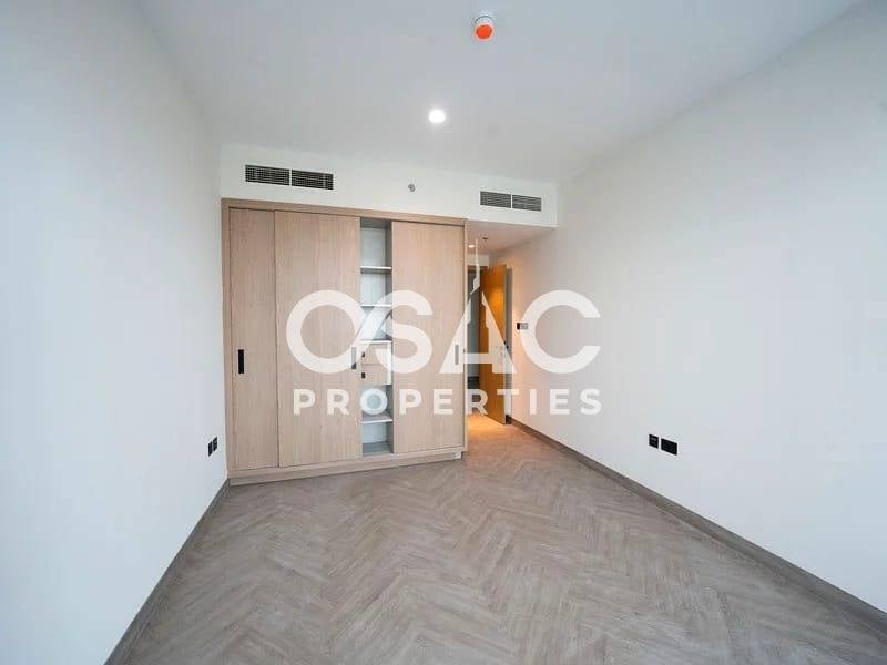 Luxury Living 1BR | New Barnd | Ready  - 4