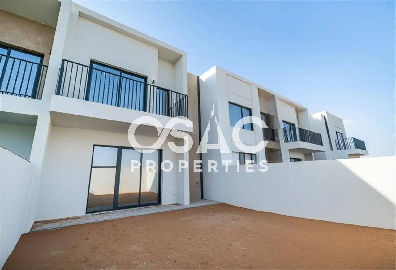 COMMUNITY VIEW | VACANT | UNFURNISHED - 2