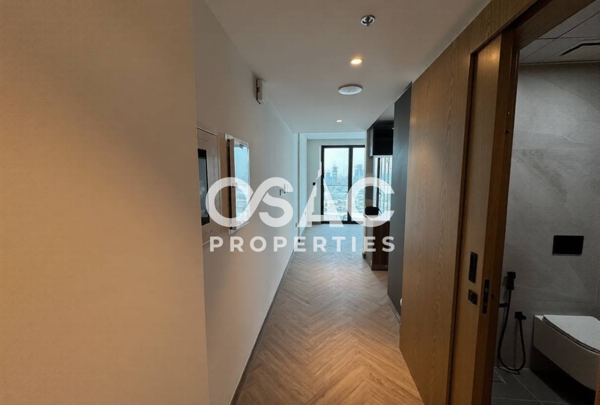 Ready Studio | Prime Location | Multiple Units - 4