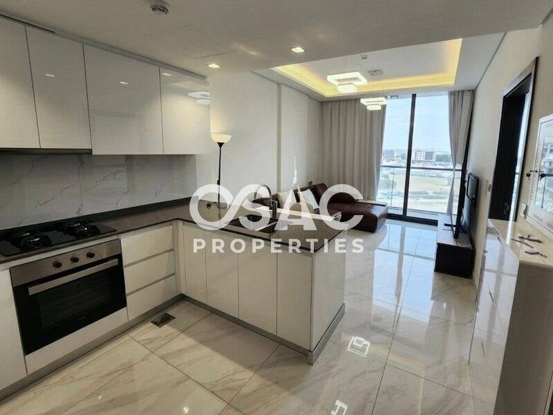Pool view| MID FLOOR | Vacant on Transfer - 3
