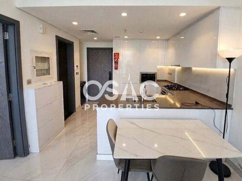Pool view| MID FLOOR | Vacant on Transfer - 4