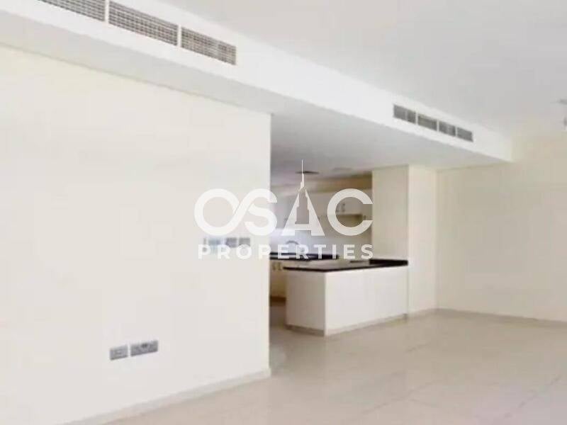 3BR Townhouse | Unfurnished | Private Garden - 5