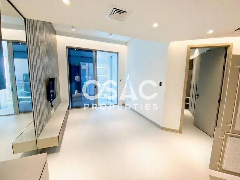 1BR | Brand New | Mid Floor I Prime Location - 5