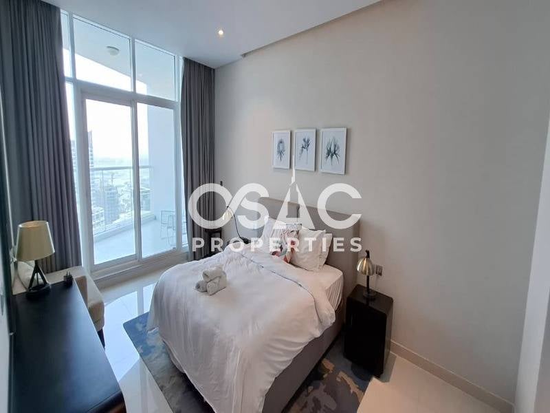 Full Lake View | Spacious1BR | Damac Prive - 3