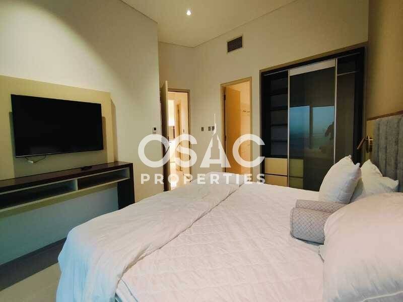 Luxury | Fully Furnished 2bhk | Chiller Free - 4