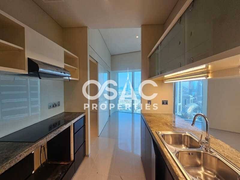 Luxurious 3 BHK| Iconic View | Prime Location - 4