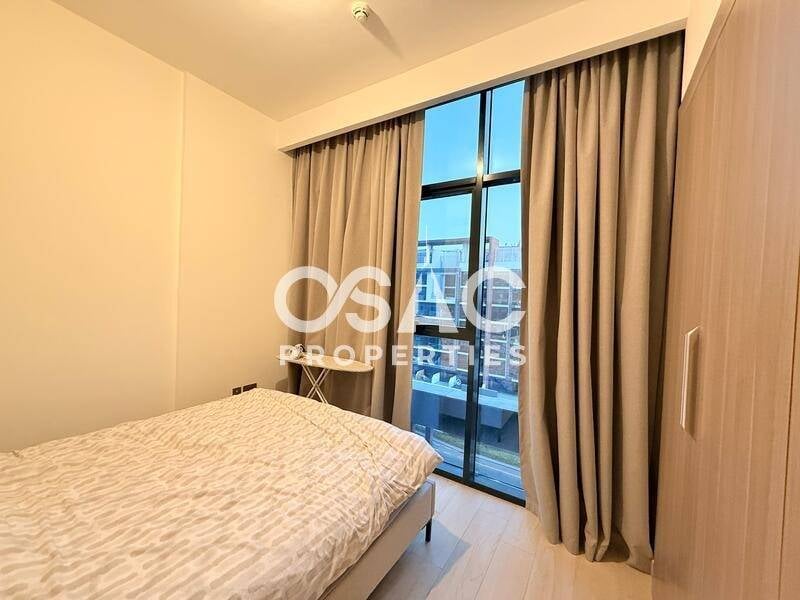 Fully Furnished | Ready to Move | On High Floor - 5