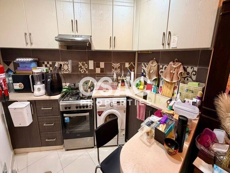 SPACIOUS UNIT | PRIME LOCATION | VOT - 5