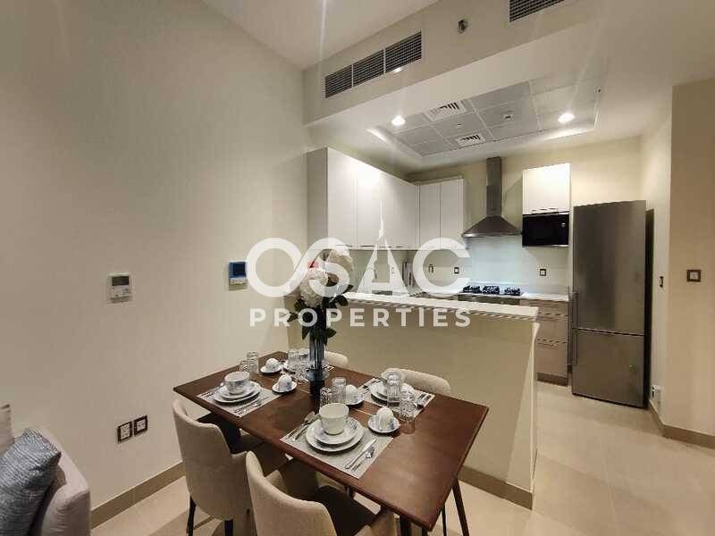 Luxurious 1BHK | Fully Furnished | Prime Location - 2