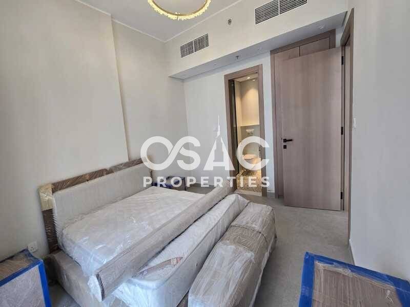 Luxury living | 4 Cheques | Brand New | Prime Area - 3