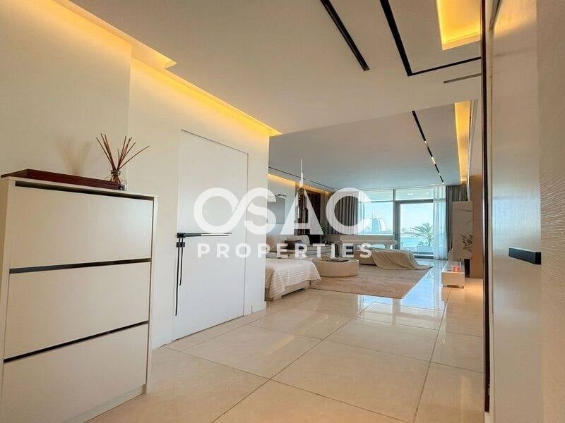 Penthouse | Largest Layout | Luxury Furnished  - 5