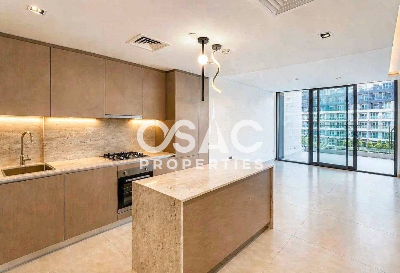 ELEGANT  I  FITTED KITCHEN  I  PRIVATE POOL - 3