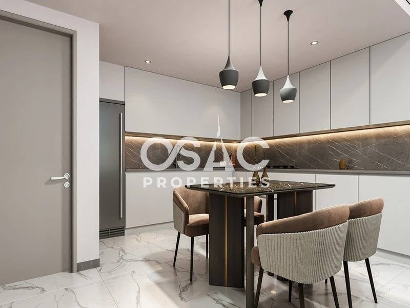 Full Community View | Luxury 1 Bedroom Apartment  - 4