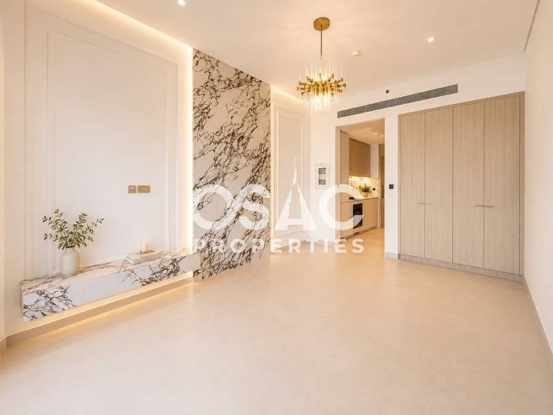 ELEGANT  I  STUDIO  I  FULLY FITTED KITCHEN - 4