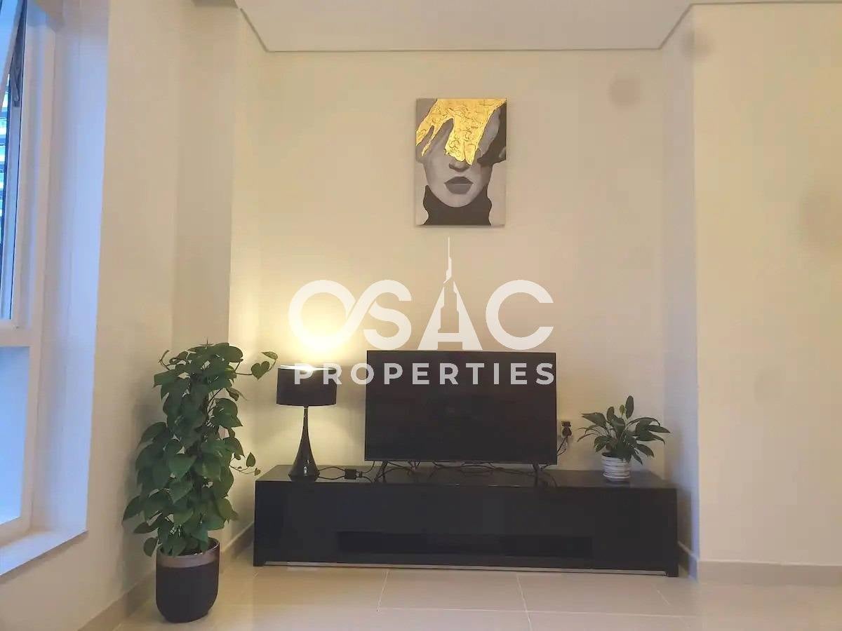 Mid Floor | Fully Furnished 1BR  | Large Layout  - 2