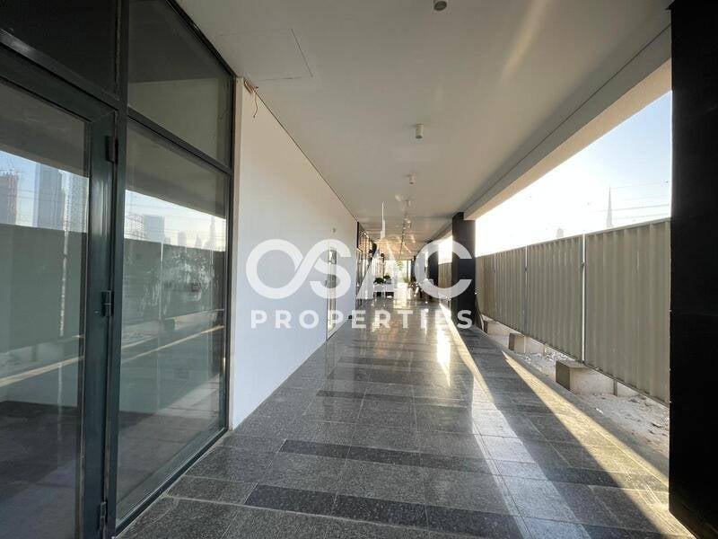 Retail Shop | Prime Location | Lagoon View - 2