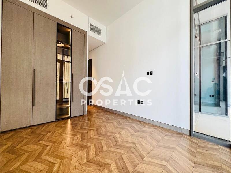LARGE LAYOUT | LUXURY LIVING | PRIME LOCATION