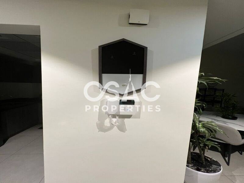 Stunning Apartment | Spacious Layout ! Community View - 4