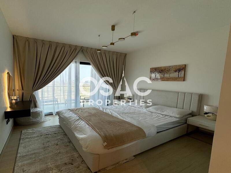 READY TO MOVE IN | BEST PRICE | HIGH FLOOR  - 4