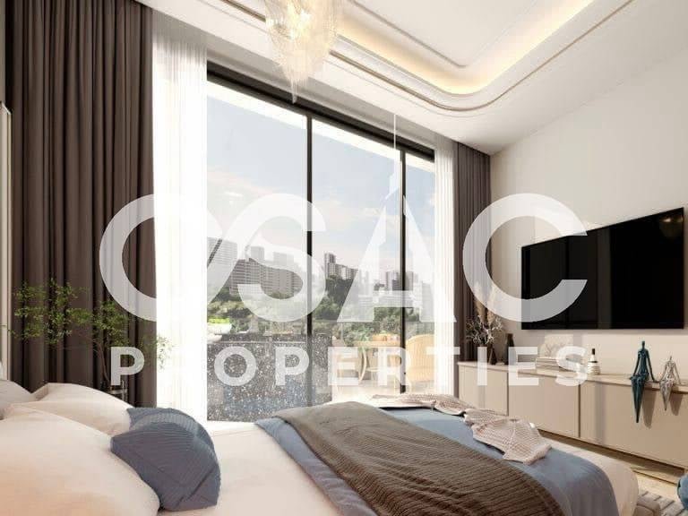 Spacious Layout | Mid-Floor | Private Jacuzzi - 4