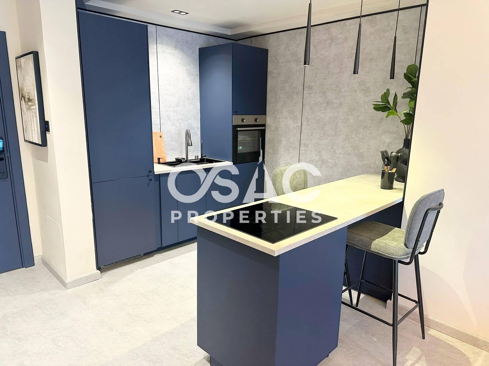 Fully Furnished | Upgraded |  Vacant  - 5