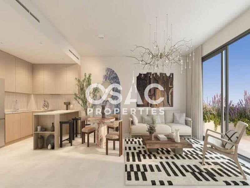 Stunning Unit | Best Investment | Prime Location - 3