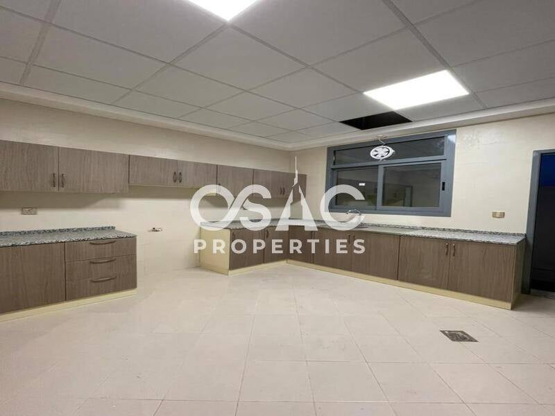 LUXURIOUS | 4 BEDROOM  | FURNISHED VILLA - 5