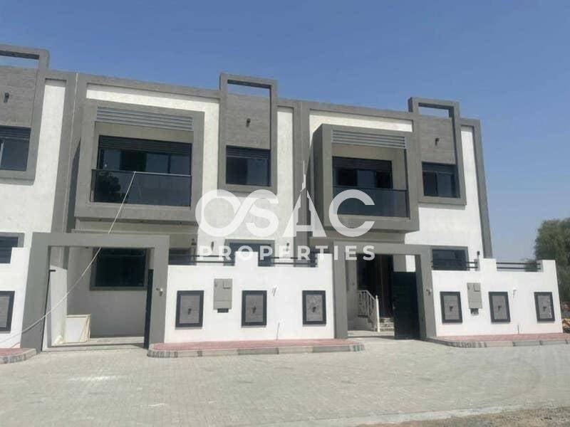 LUXURIOUS | 4 BEDROOM | FURNISHED VILLA