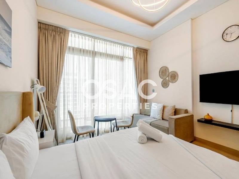 Fully Furnished | High floor | Spacious Studio - 4