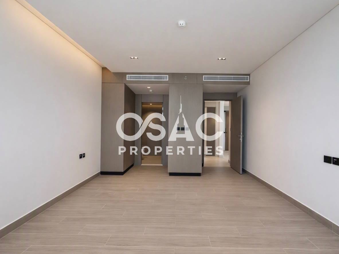 BRAND NEW | PRIVATE POOL | KITCHEN FITTED - 4