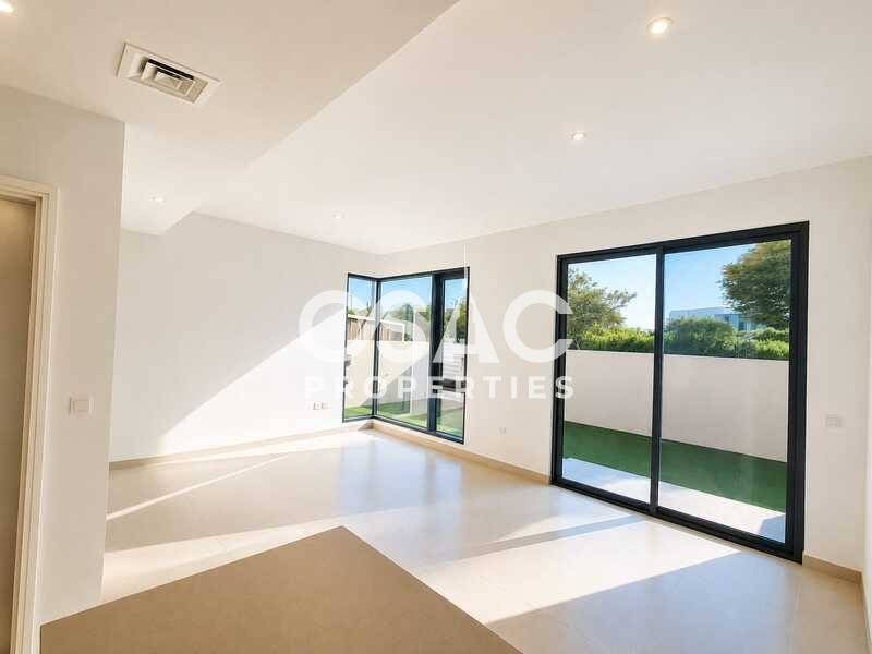 SINGLE ROW  I 4BED PLUS MAID I SPACIOUS LAYOUT - 3