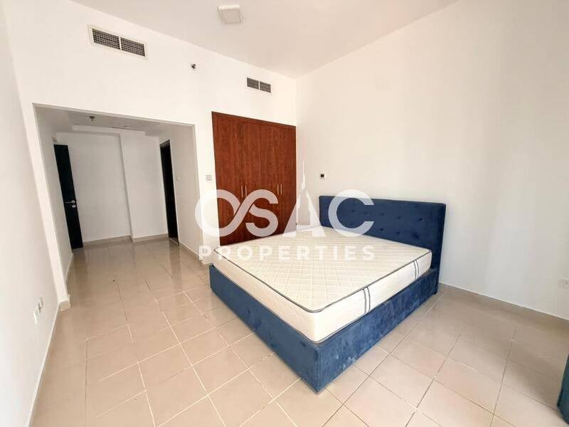 Ready To Move| High Floor | Easy Access to Tram